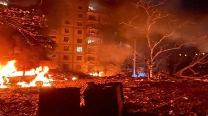 
17 killed in Russian strikes on Ukraine’s Zaporizhzhia city 