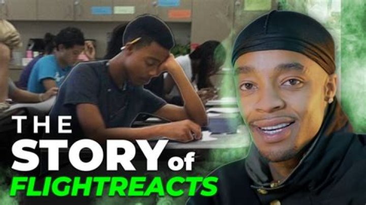 
5 Untold Story To Know About FlightReacts Parents, Real Name And Girlfriend 