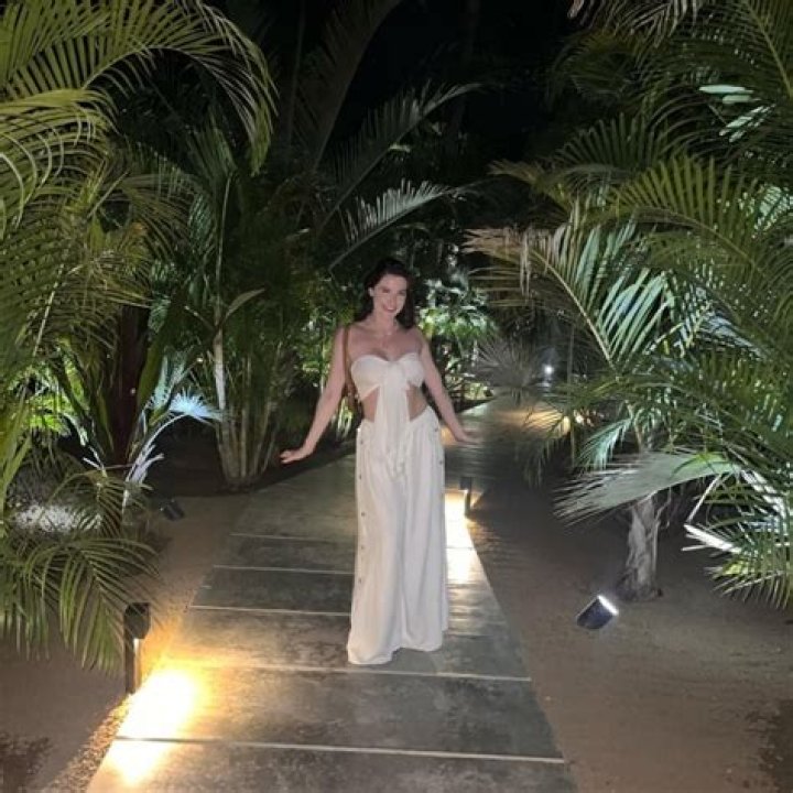 Adison Briana Height, Weight, Net Worth, Age, Birthday, Wikipedia, Who, Nationality, Biography