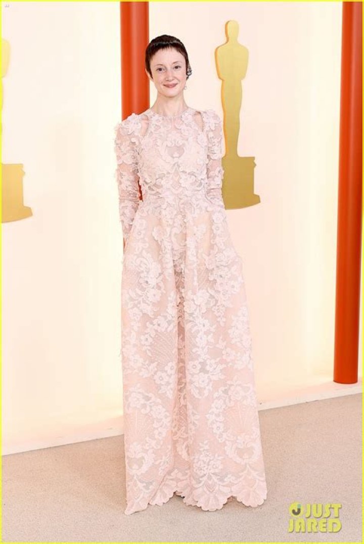 
After Andrea Riseborough’s Oscar Nomination, To Leslie Returns To Theaters 