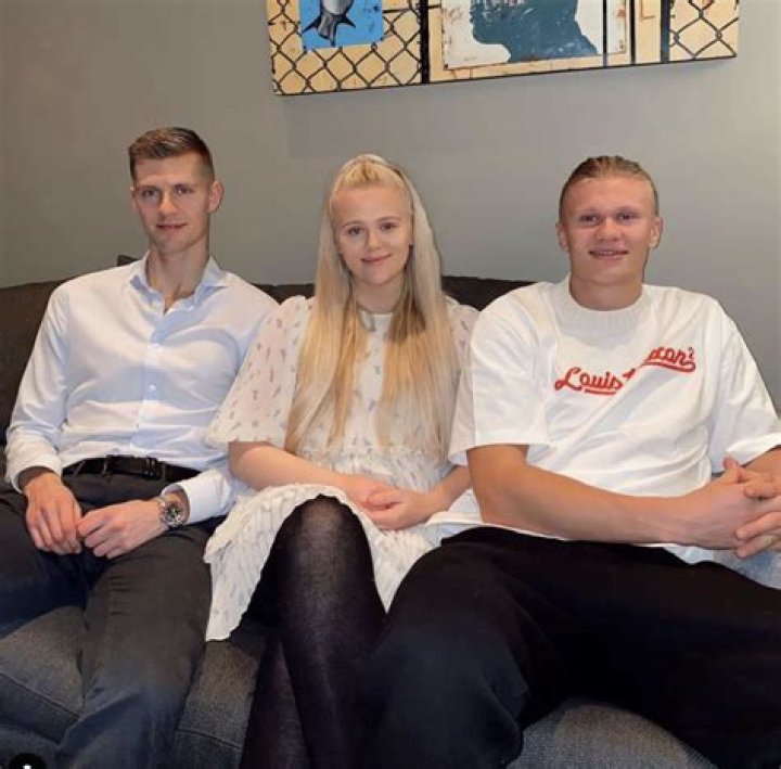 
Albert Braut Tjaaland, Erling Haaland Brother And Net Worth – 5 Quick Facts 