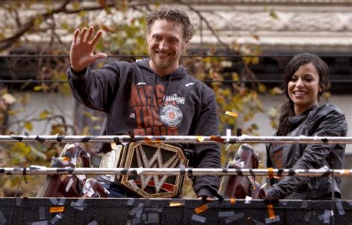 Alexis Cozombolidis Height, Weight, Net Worth, Age, Birthday, Wikipedia, Who, Nationality, Biography