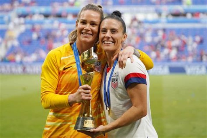 
Ali Krieger Wife Ashlyn Harris Proud As Soccer Star Announces Retirement 