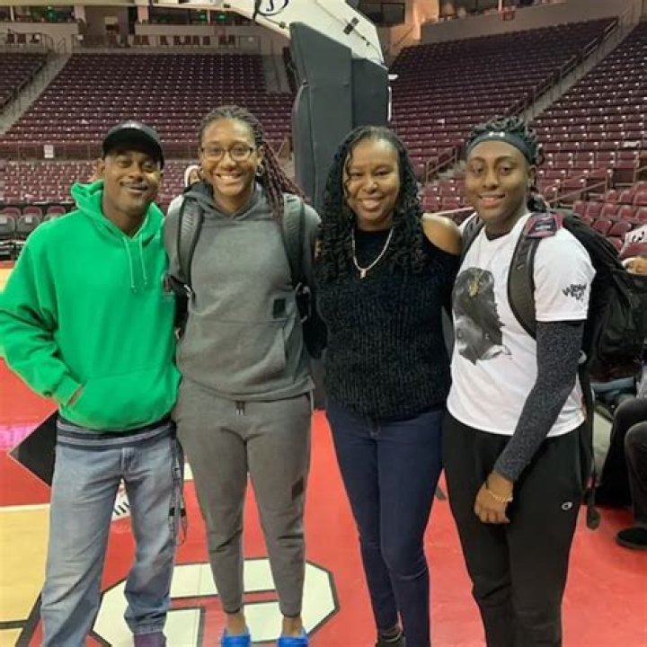 
Aliyah Boston Parents In The Stands As Family Support Key For The March Madness 