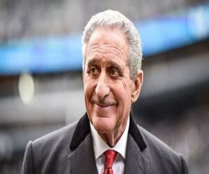 
Arthur Blank Height, Weight, Net Worth, Age, Birthday, Wikipedia, Who, Nationality, Biography 