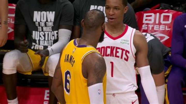 As he gets ready to be the first pick in the NBA Draft, Jabari Smith Jr. father’s affair rumors are rife.