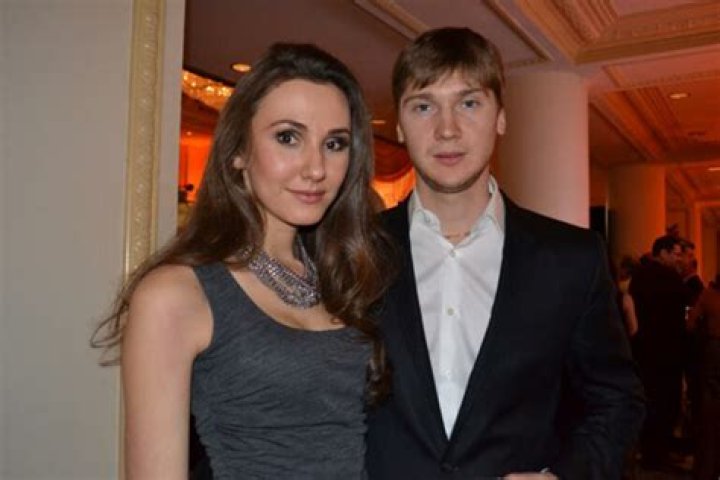 
As Panthers Continue To Fight Through The Stanley Cup, Here Is What We Know About Sergei Bobrovsky’s Wife 