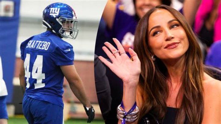 
Ashley Adams Height, Weight, Net Worth, Age, Birthday, Wikipedia, Who, Nationality, Biography 