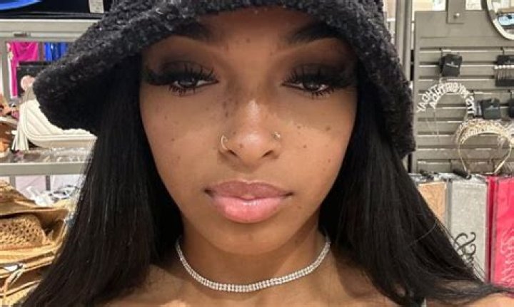 Benet Nicole Height, Weight, Net Worth, Age, Birthday, Wikipedia, Who, Nationality, Biography