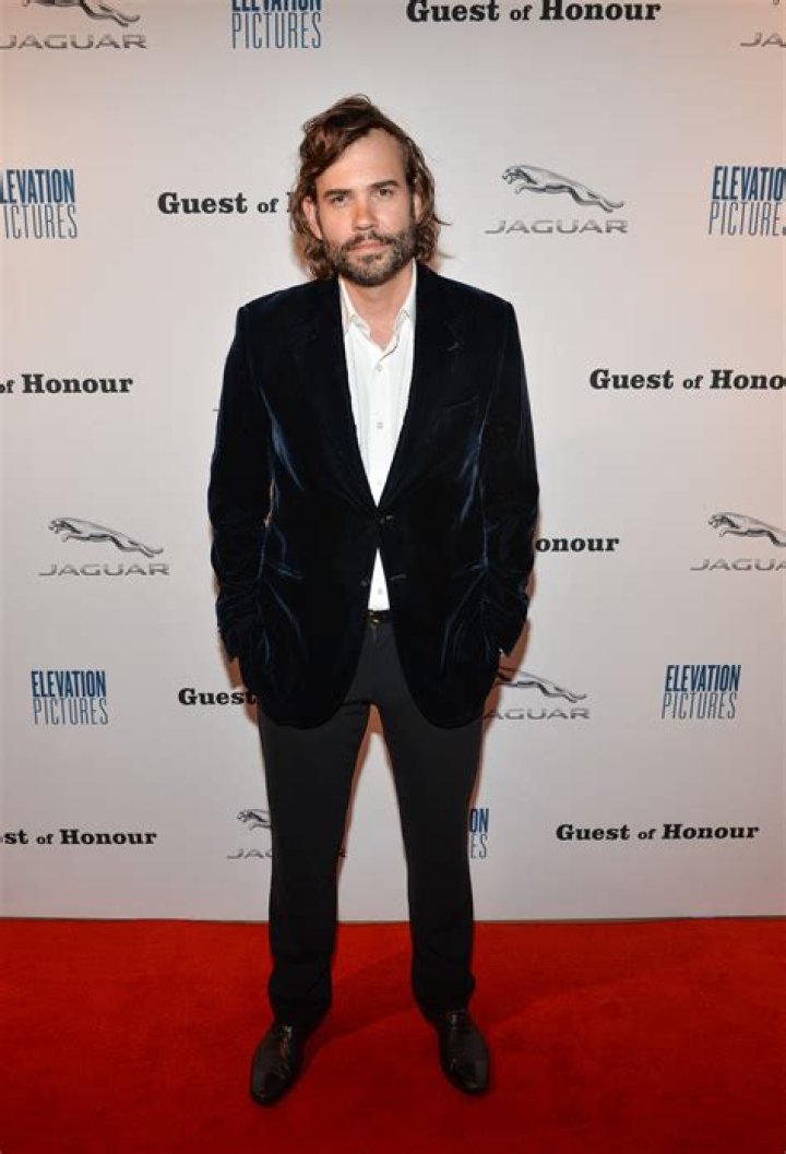 Brian Sutherland Height, Weight, Net Worth, Age, Wiki, Who, Instagram, Biography