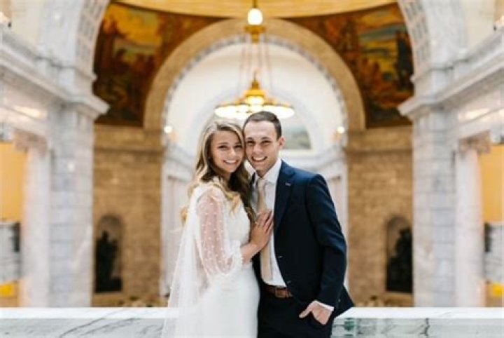 Britain Covey’s Wife: Leah Covey and Kids.