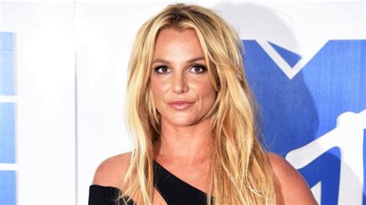 
Britney Spears Thanks Fans For Support Following Miscarriage % Upcoming Book 