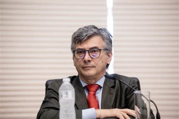 
Camila De Almeida Loures Height, Weight, Net Worth, Age, Birthday, Wikipedia, Who, Nationality, Biography 