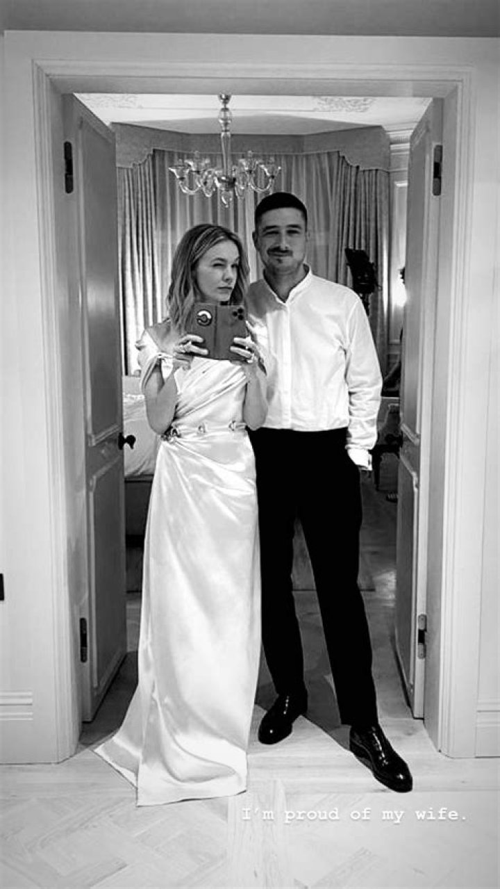 
Carey Mulligan Expecting Third Child With Husband Marcus Mumford 