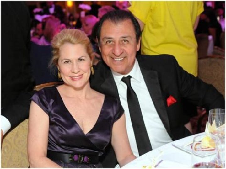 
Carole Delgado Height, Weight, Net Worth, Age, Birthday, Wikipedia, Who, Nationality, Biography 