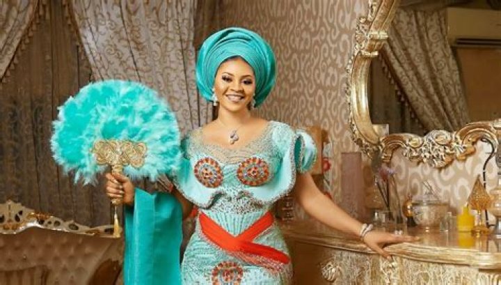 
Change Is Inevitable – Ooni’s Wife, Queen Tobi Phillips Makes First Official Statement 