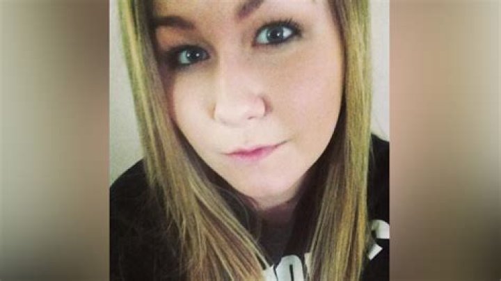 
Christine Englehardt Facts, Age, Birthday, Wikipedia, Who, Family, Biography 