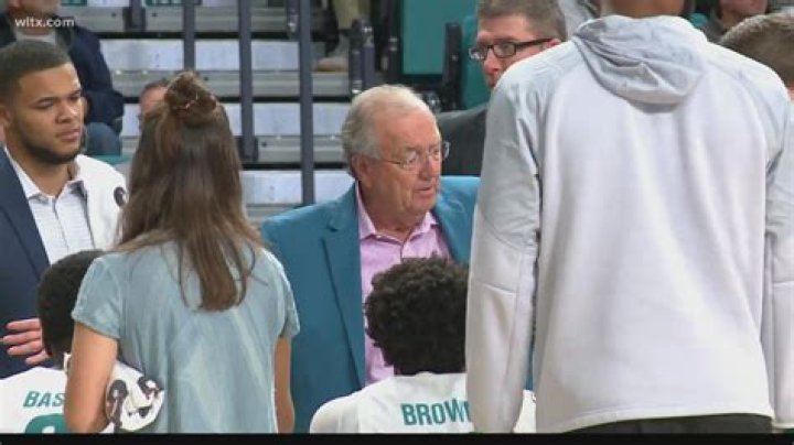 
Coastal Carolina Cliff Ellis Salary Is $400,00 That Sums His Worth In A Million 