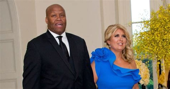 Craig Robinson Height, Weight, Net Worth, Age, Birthday, Wikipedia, Who, Nationality, Biography