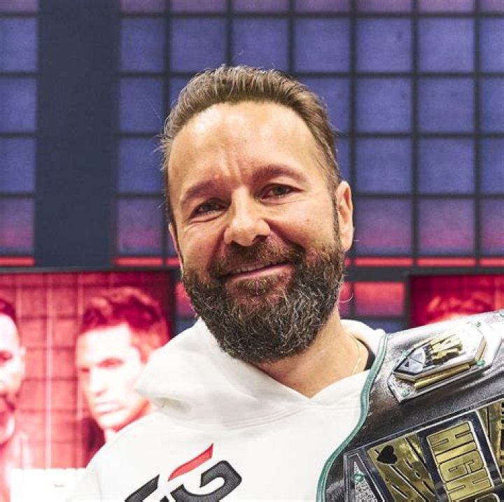 Daniel Negreanu Height, Weight, Net Worth, Age, Birthday, Wikipedia, Who, Nationality, Biography