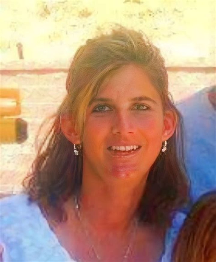 Deborah Lautner Height, Weight, Net Worth, Age, Birthday, Wikipedia, Who, Nationality, Biography