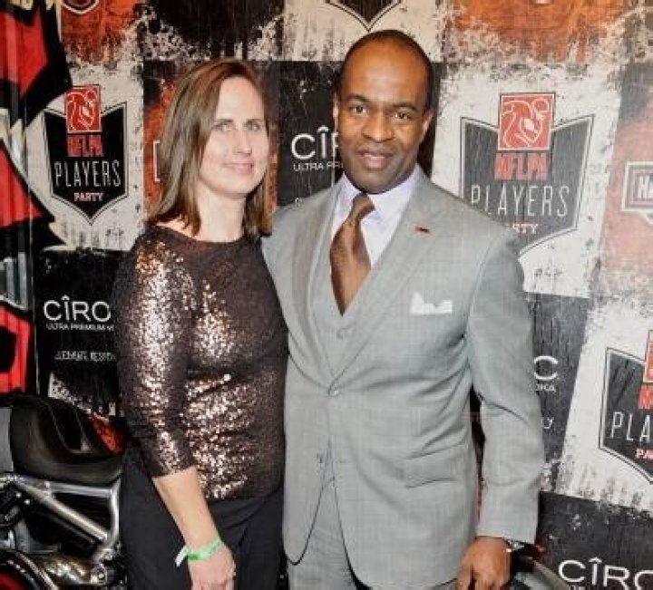 Demaurice Smith is Married to Wife: Karen Padgett Smith. Kids.