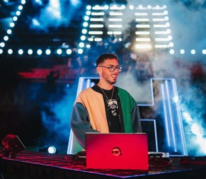 
DJ Fer Palacio Height, Weight, Net Worth, Age, Birthday, Wikipedia, Who, Nationality, Biography 