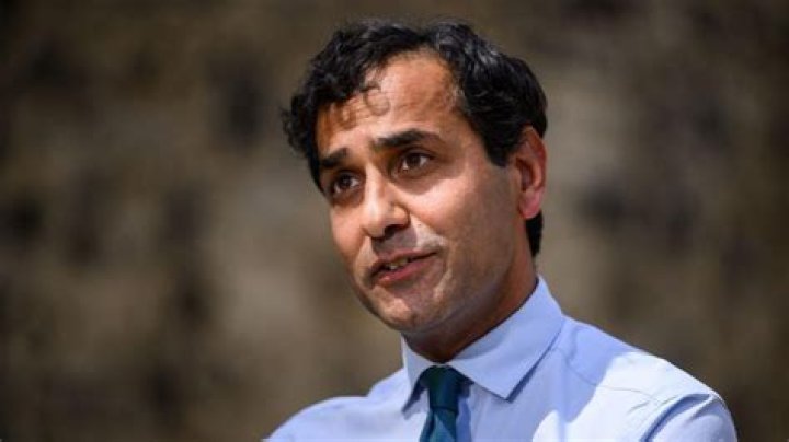 
Does Rehman Chishti have a wife? Conservative Party of Pakistani Politicians Relationship History And Religion 