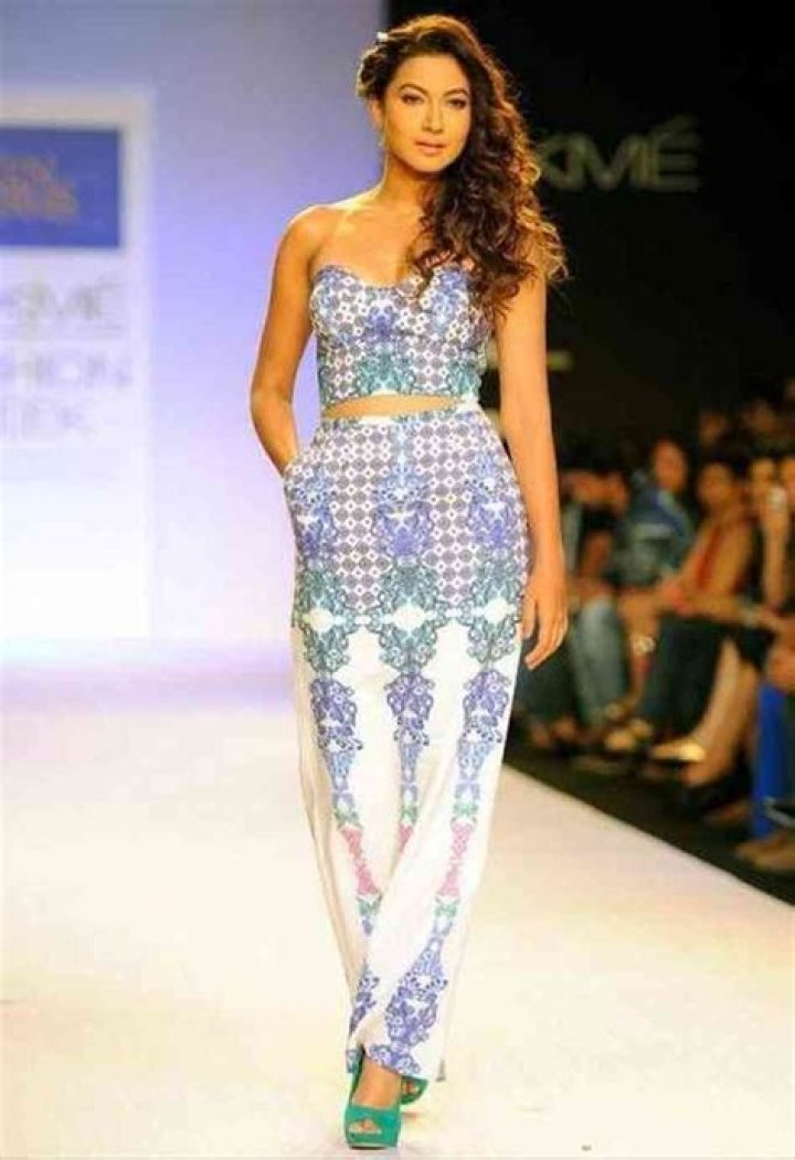 Gauhar Khan Height, Weight, Net Worth, Age, Birthday, Wikipedia, Who, Instagram, Biography