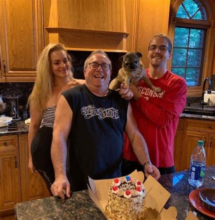 Grace Kinstler Height, Weight, Net Worth, Age, Birthday, Wikipedia, Who, Instagram, Biography