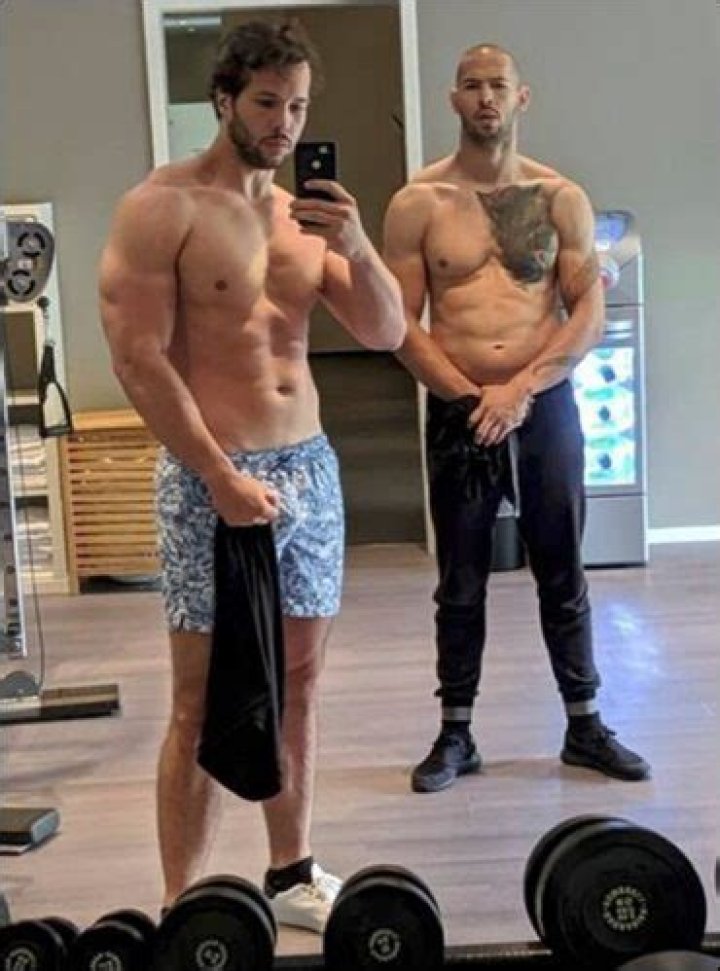 
Gregory Tate Height, Weight, Net Worth, Age, Birthday, Wikipedia, Who, Nationality, Biography 