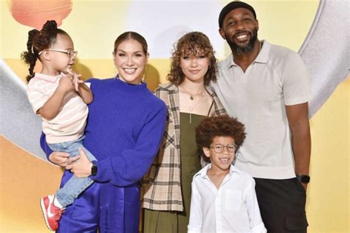
How Many Daughter’s Does Allison Holker Have? Details To Know About Her Family 