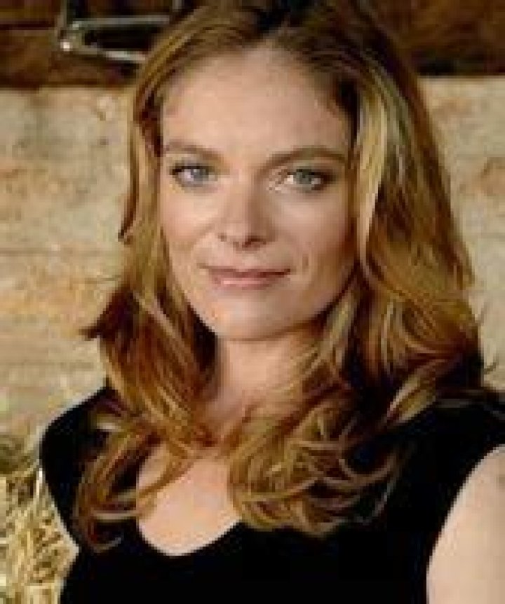 
Is Inge Hornstra Married or Dating? Her Wiki, Age, Husband, Height and Net worth 