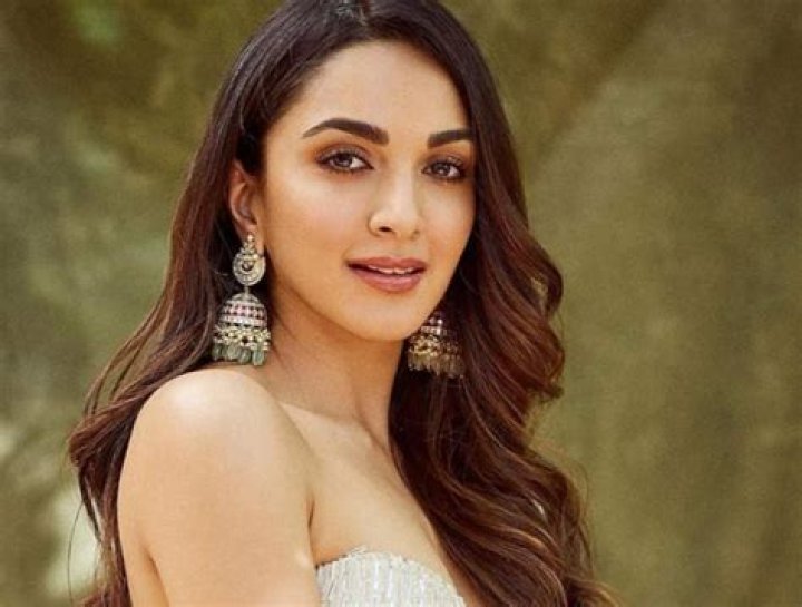 
Is Priyanka Chopra Related To Yash Chopra? Everything To Know 