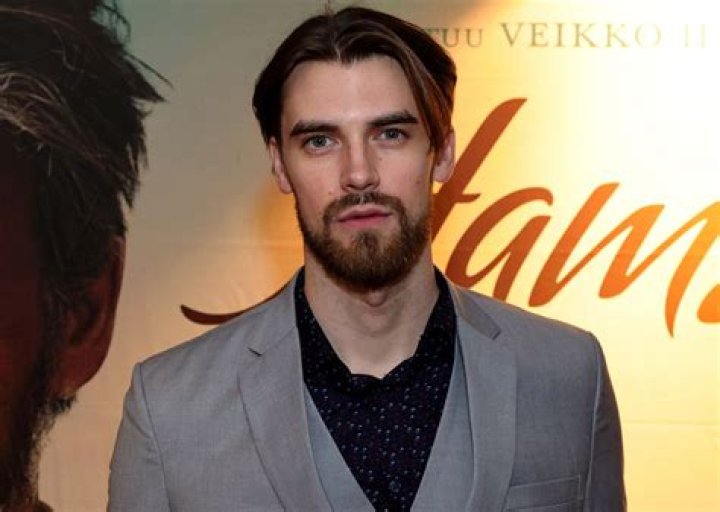 
Jaakko Ohtonen Height, Weight, Net Worth, Age, Birthday, Wikipedia, Who, Nationality, Biography 