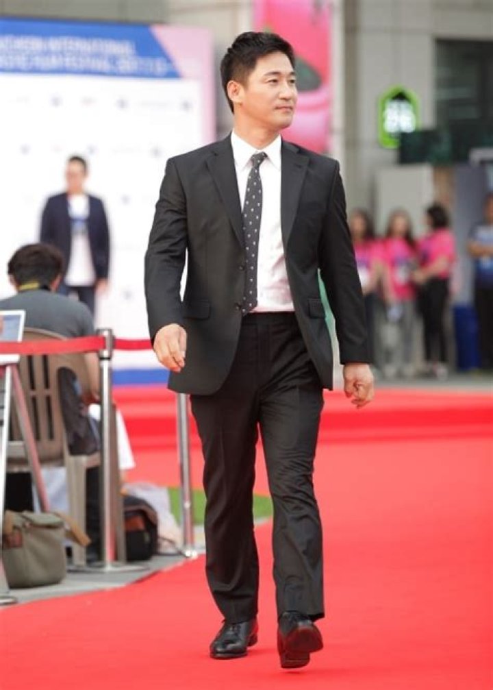 Jeon No-min Height, Weight, Net Worth, Age, Birthday, Wikipedia, Who, Nationality, Biography