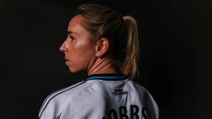 Jordan Nobbs Height, Weight, Net Worth, Age, Birthday, Wikipedia, Who, Nationality, Biography