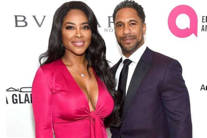 
Kenya Moore Says She Felt ‘Stifled’ and Had to Be a ‘Certain Type of Wife’ to Marc Daly Before Divorce 