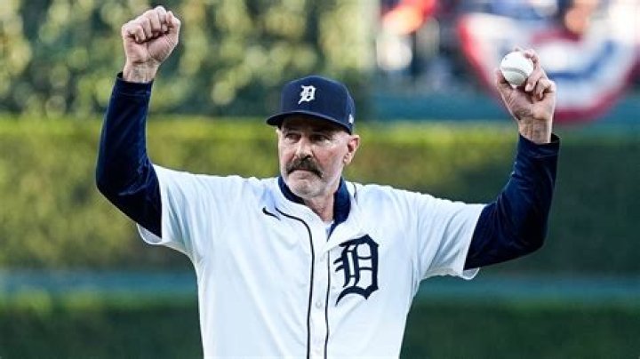 Kirk Gibson Height, Weight, Net Worth, Age, Birthday, Wikipedia, Who, Nationality, Biography