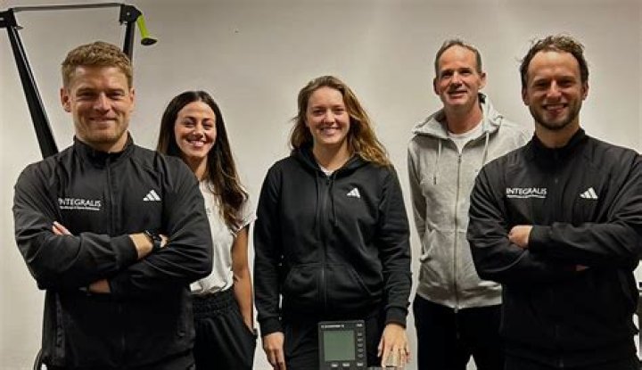 
Know About Coach Christopher Kas and Jule Niemeier’s Estimated 2022 Net Worth 