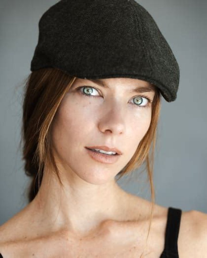 Laura Laprida Height, Weight, Net Worth, Age, Birthday, Wikipedia, Who, Nationality, Biography