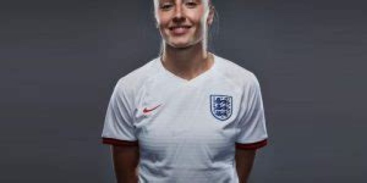 Leah Williamson Height, Weight, Net Worth, Age, Birthday, Wikipedia, Who, Instagram, Biography