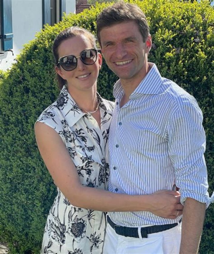 
Lisa Trede Height, Weight, Net Worth, Age, Birthday, Wikipedia, Who, Nationality, Biography 