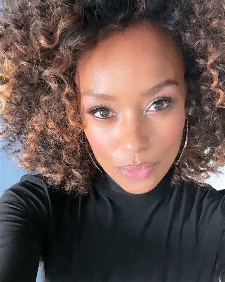 Melanie Liburd Height, Weight, Net Worth, Age, Birthday, Wikipedia, Who, Instagram, Biography