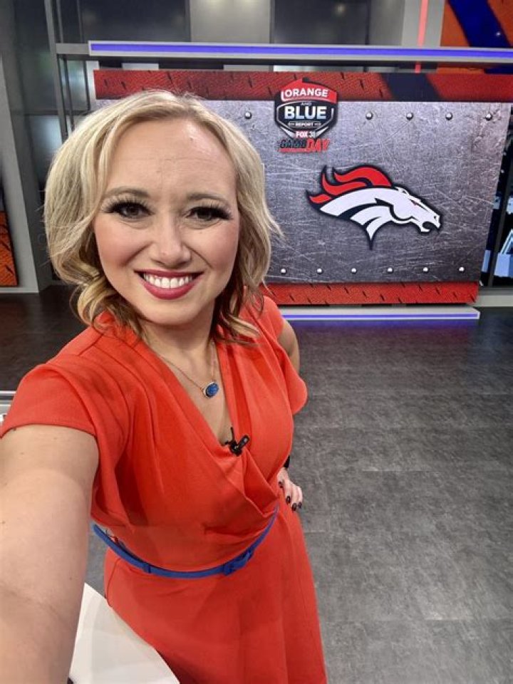 
Michelle Bridges Height, Age, Boyfriend, Biography, Wiki, Net Worth 