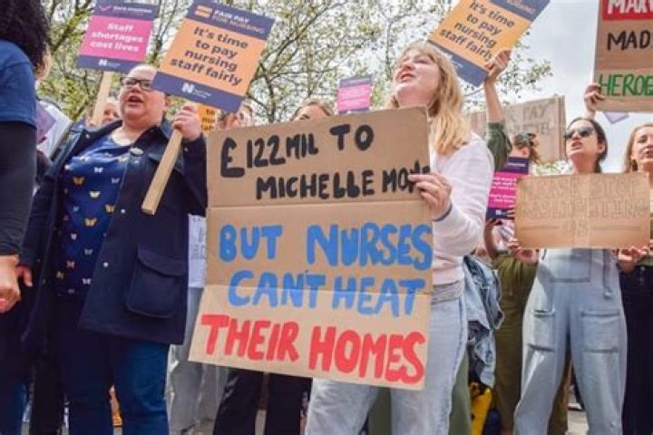 
Michelle Mone Scandal: Facing Legal Action Over Racist Texts 