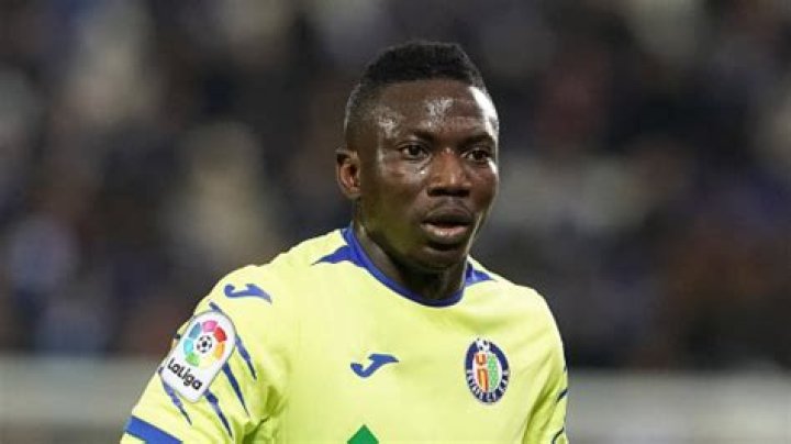 
Oghenekaro Etebo Height, Weight, Net Worth, Age, Birthday, Wikipedia, Who, Instagram, Biography 