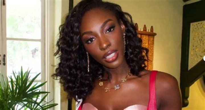 Olivia Z. Cote: Who Is She Dating Now? Meet Free Guy Actress On Instagram