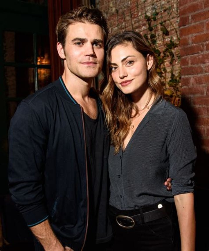 
Phoebe Tonkin and Paul Wesley Split: Everything You Need To Know 