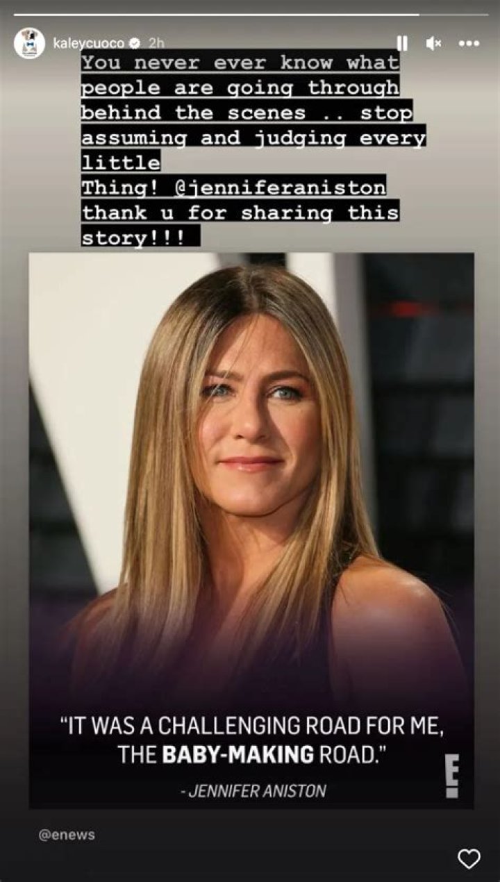 
Pregnant Kaley Cuoco Praises Jennifer Aniston for Sharing Her Story About Infertility 